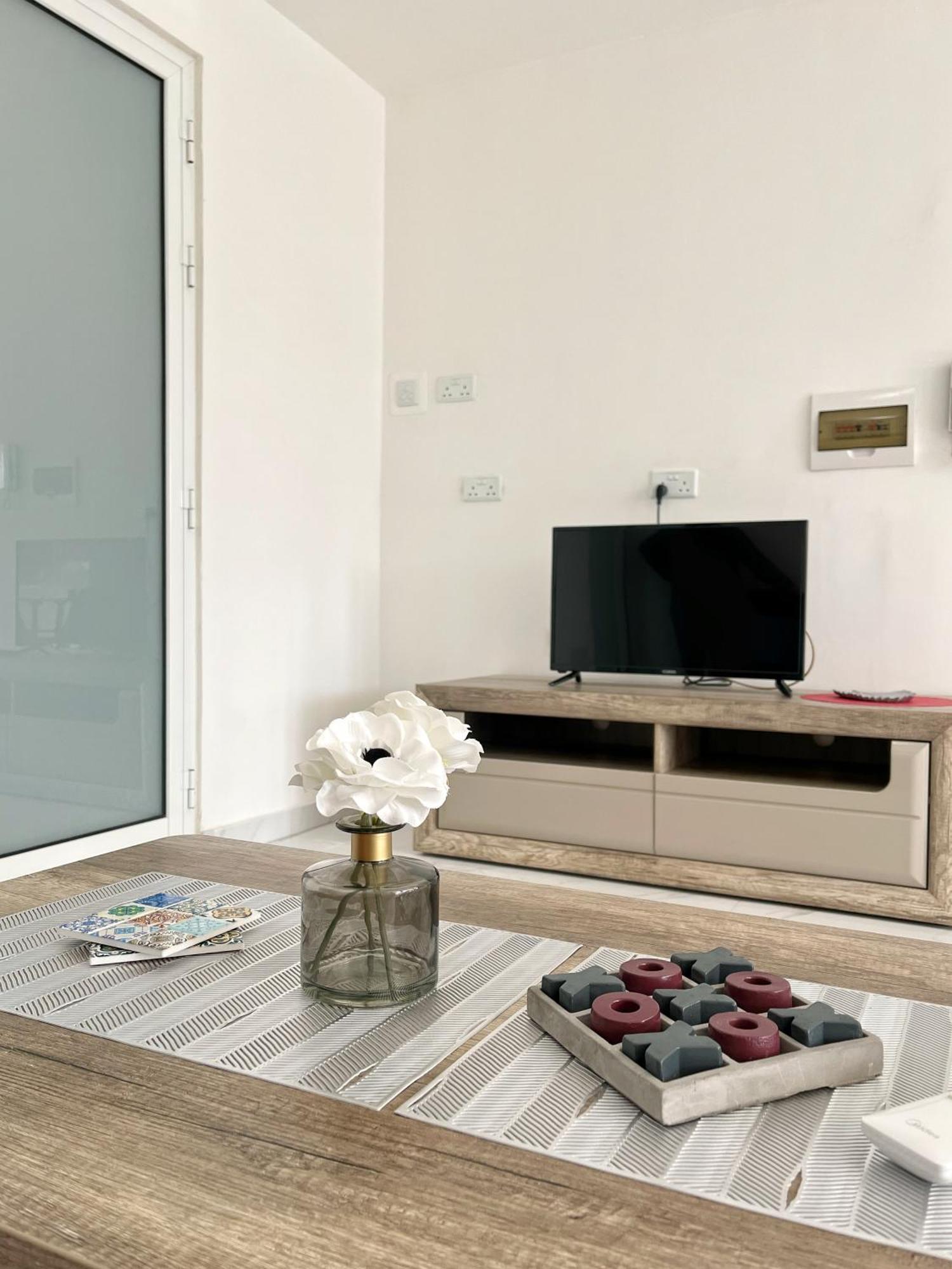 Marina Apartments Мсида Екстериор снимка