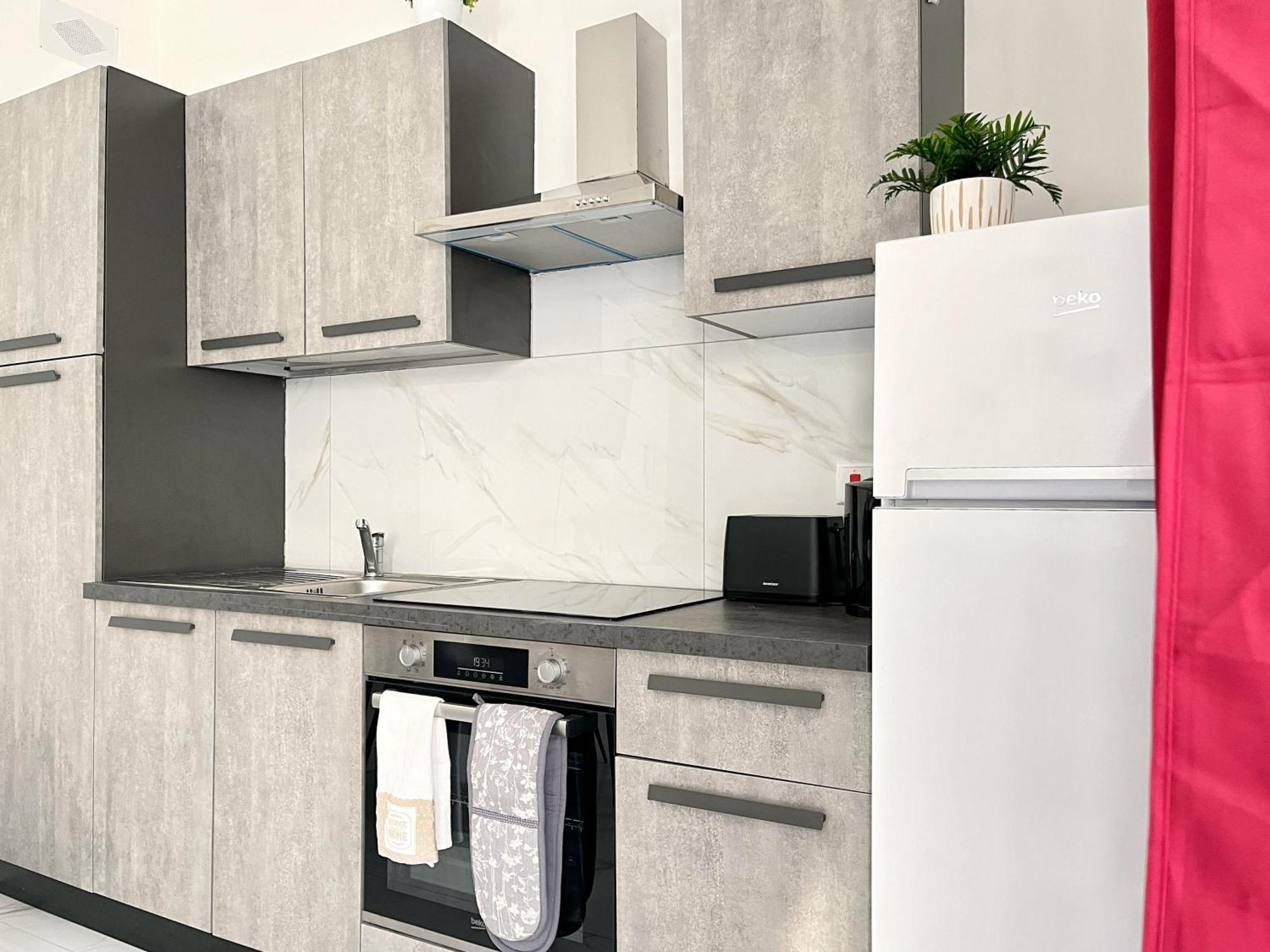 Marina Apartments Мсида Екстериор снимка
