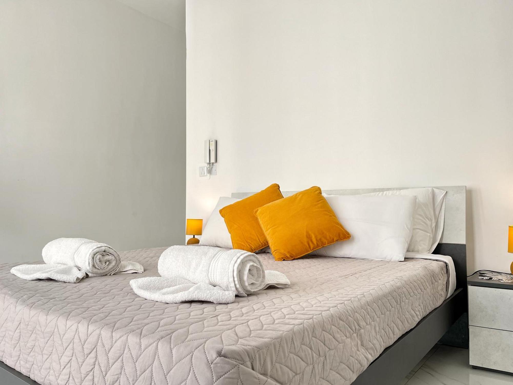 Marina Apartments Мсида Екстериор снимка